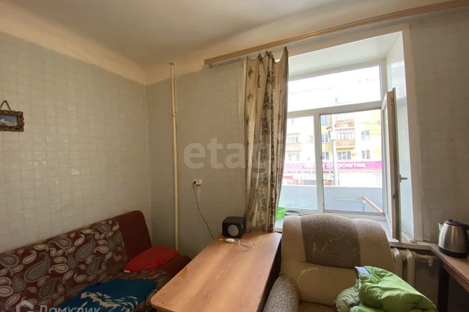 Продаётся комната в 1-комн. квартире, 15.2 м²