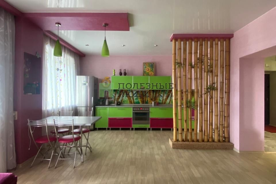 Продаётся 2-комнатная квартира, 63.8 м²