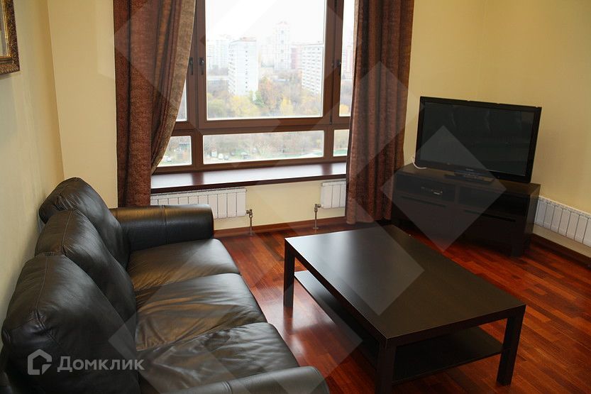 Сдаётся 3-комнатная квартира, 100 м²