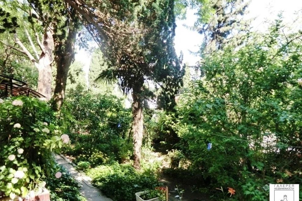 Сдаётся 2-комнатная квартира, 59 м²