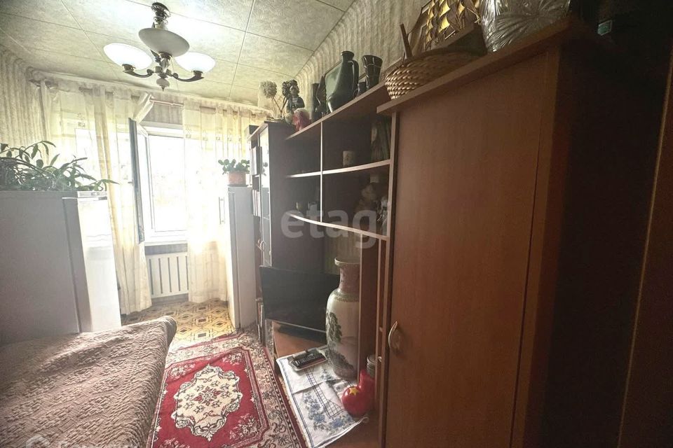 Продаётся 3-комнатная квартира, 54.7 м²