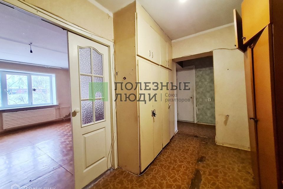 Продаётся 4-комнатная квартира, 77 м²
