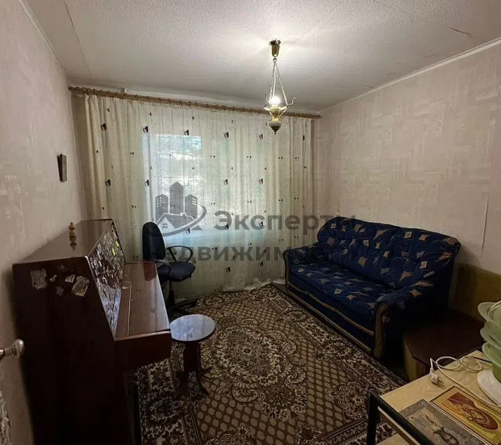 Продаётся 3-комнатная квартира, 64.5 м²