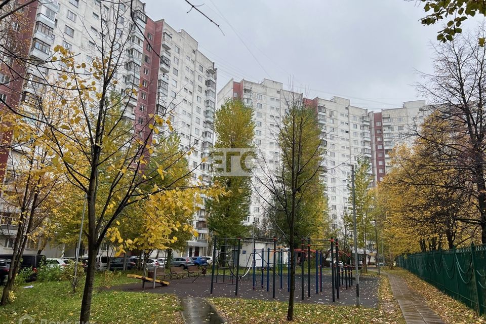 Продаётся 3-комнатная квартира, 75.7 м²