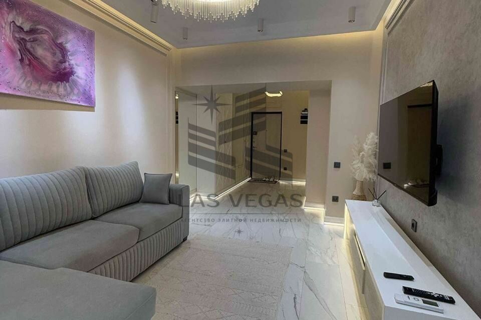 Сдаётся 3-комнатная квартира, 90 м²