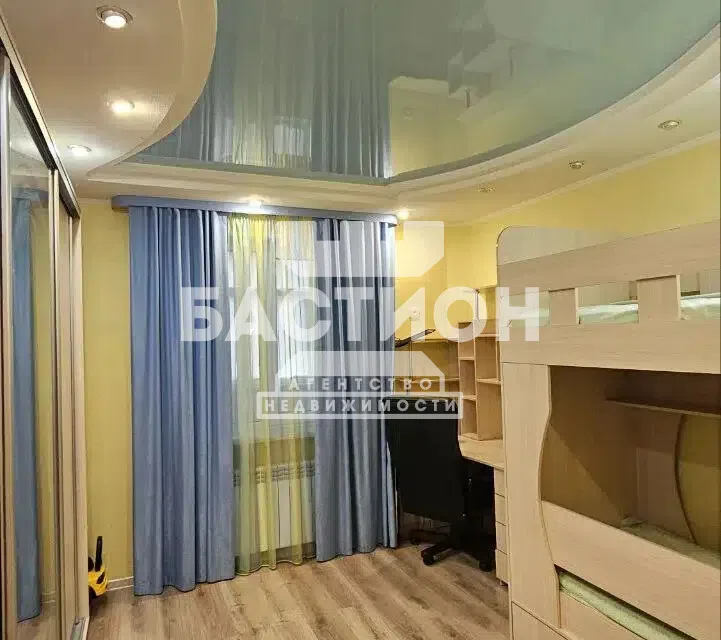 Продаётся 3-комнатная квартира, 72.4 м²