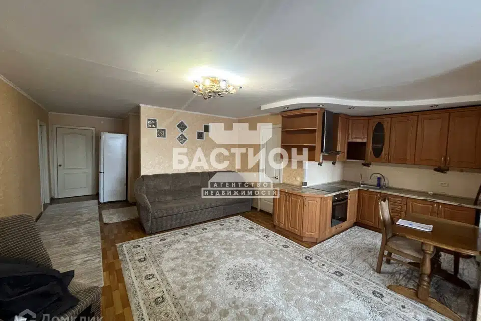 Продаётся 3-комнатная квартира, 84.3 м²