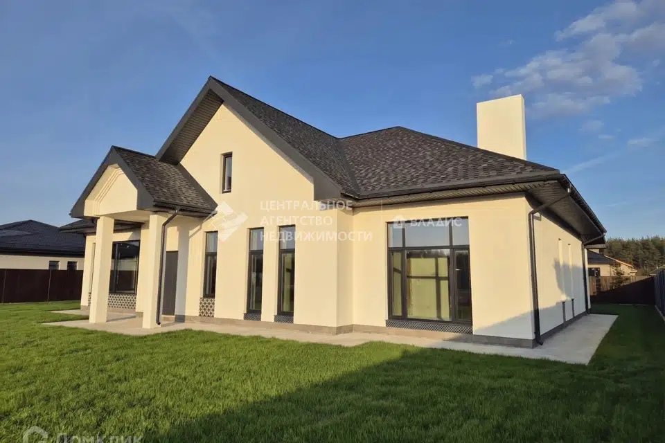 Продаётся 1-этажный дом, 279.6 м²