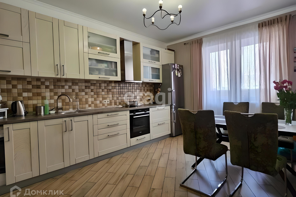 Продаётся 2-комнатная квартира, 64.3 м²