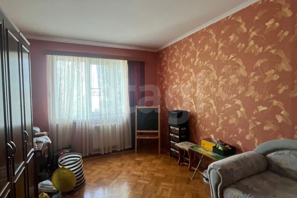 Продаётся 3-комнатная квартира, 113.6 м²