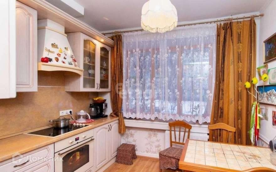 Сдаётся 2-комнатная квартира, 64 м²