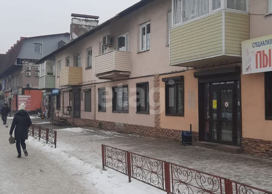 Продаётся 3-комнатная квартира, 56.7 м²