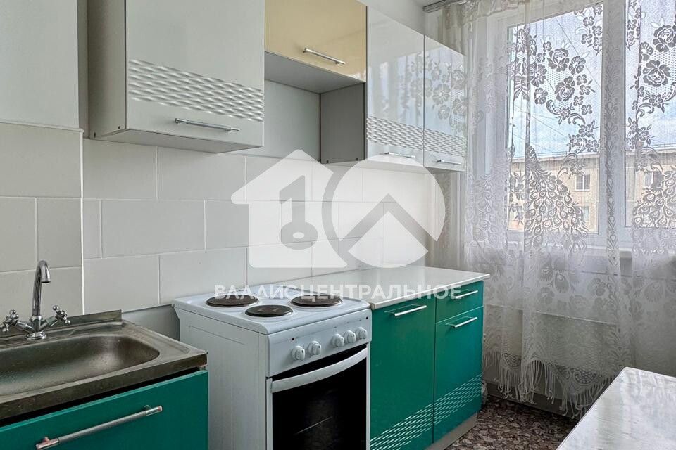Продаётся 2-комнатная квартира, 43.3 м²