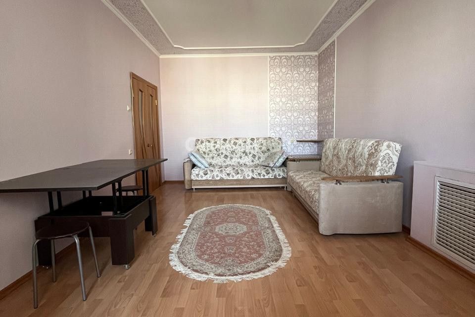 Продаётся 2-комнатная квартира, 62 м²