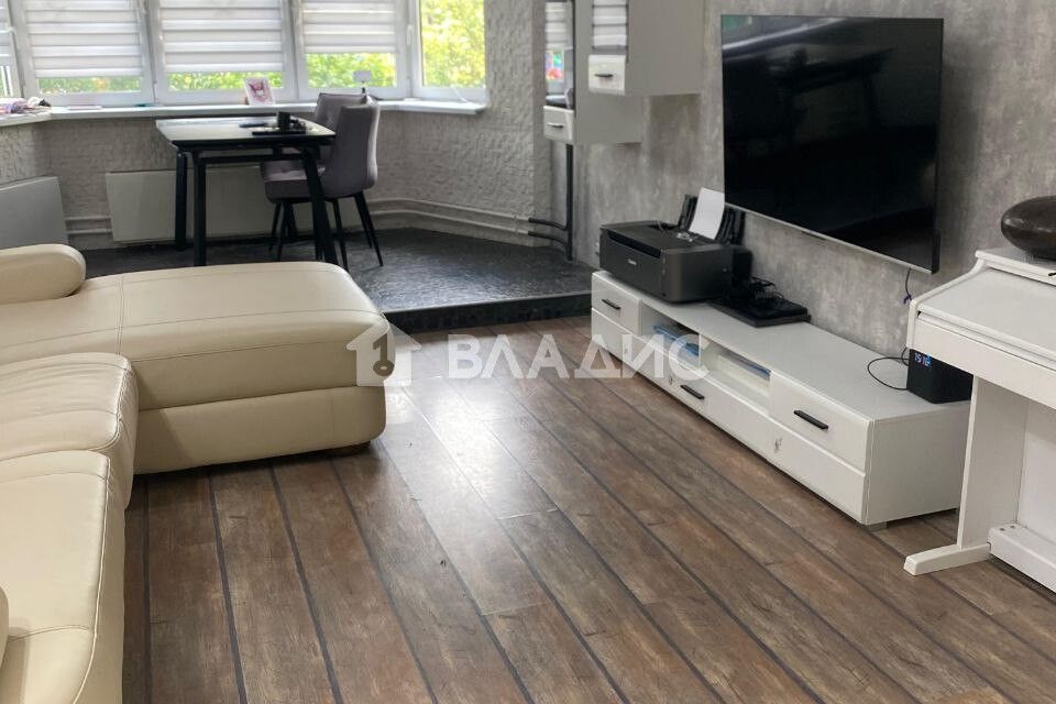 Продаётся 5-комнатная квартира, 119 м²