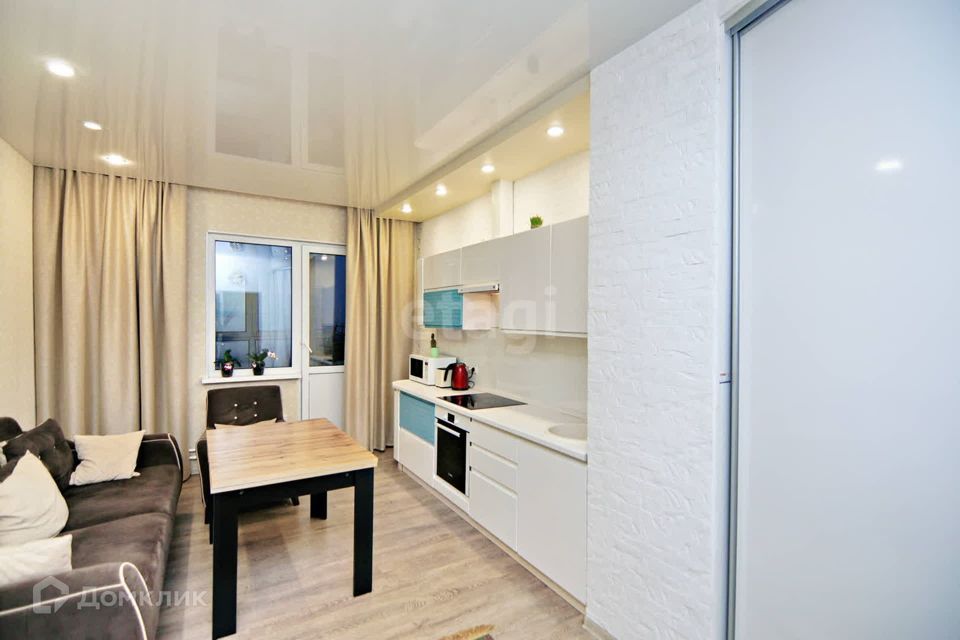 Продаётся 2-комнатная квартира, 63 м²