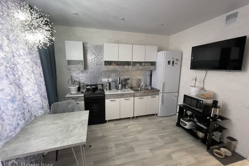 Продаётся 2-комнатная квартира, 59.5 м²