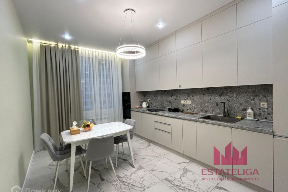 Сдаётся 3-комнатная квартира, 95.2 м²