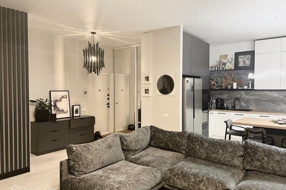 Продаётся 3-комнатная квартира, 90 м²