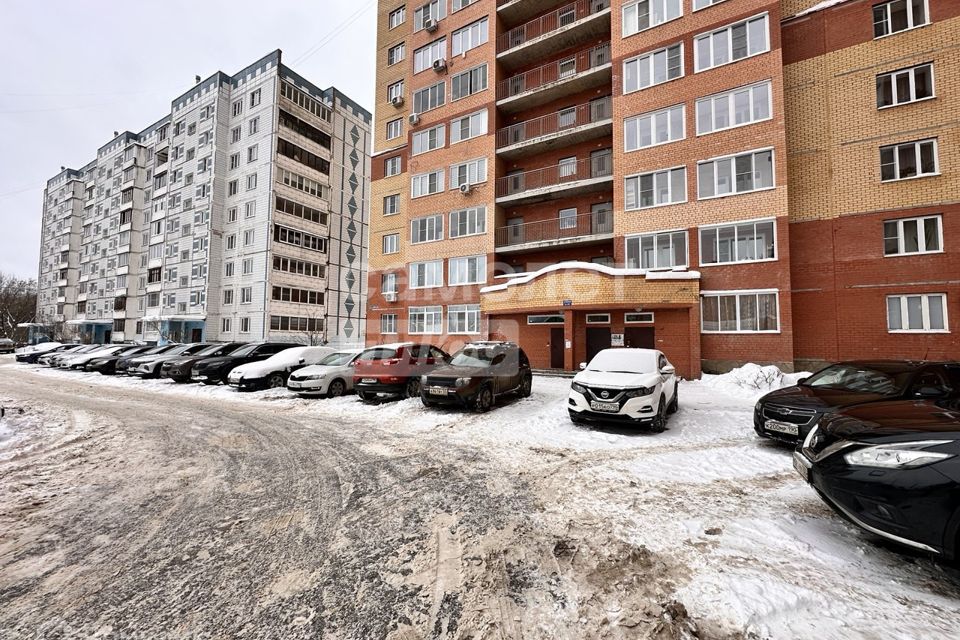 Продаётся 2-комнатная квартира, 79.7 м²