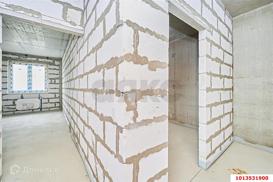 Продаётся 1-комнатная квартира, 38.2 м²