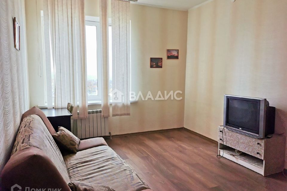 Продаётся 1-комнатная квартира, 43.1 м²