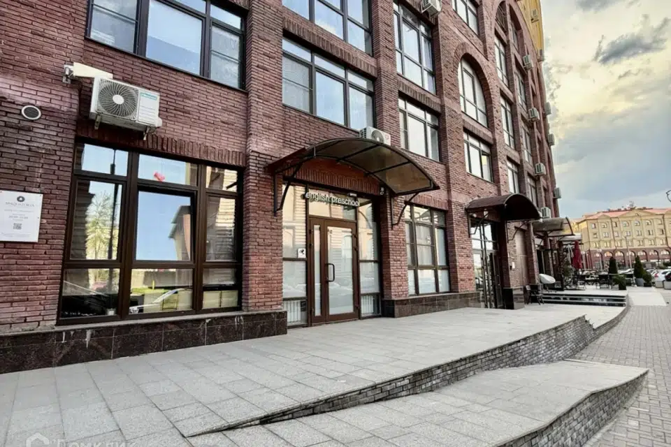 Продаётся помещение своб. назначения, 135.2 м²