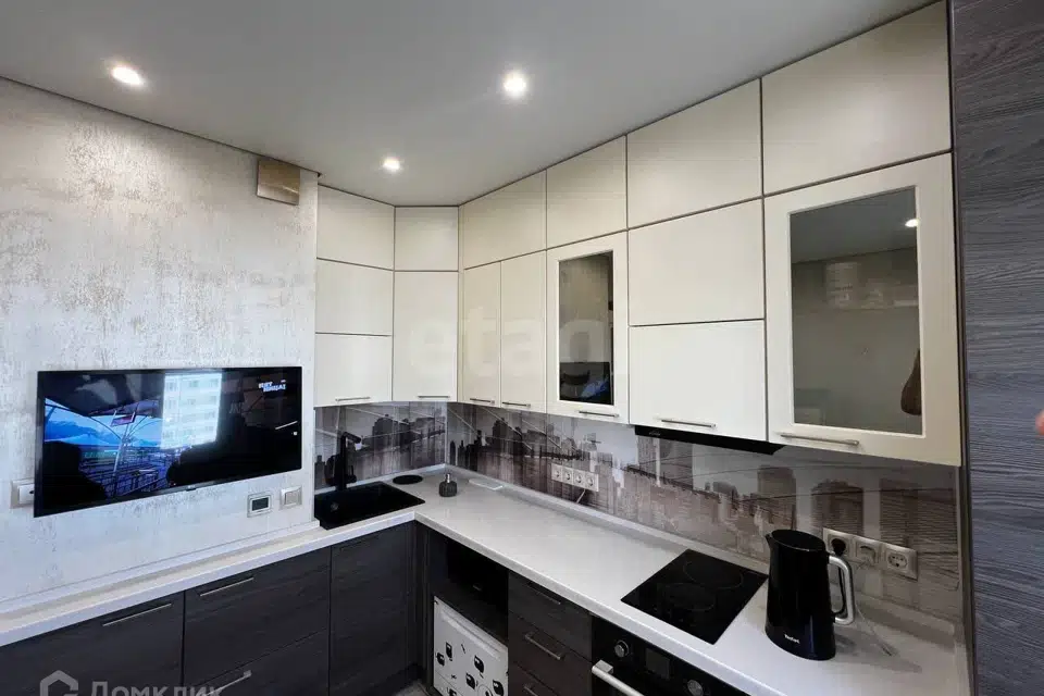Продаётся 3-комнатная квартира, 74 м²