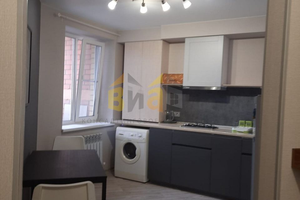 Сдаётся 1-комнатная квартира, 40 м²