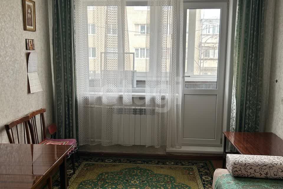 Продаётся 2-комнатная квартира, 42.4 м²