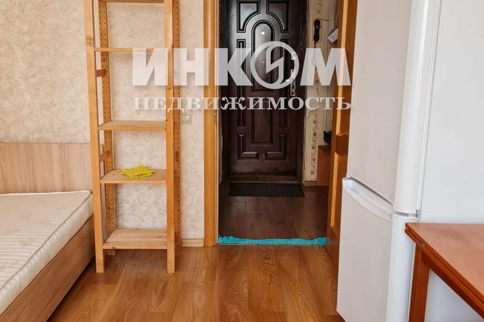 Продаётся комната в 2-комн. квартире, 14.4 м²