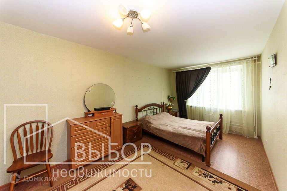 Продаётся 3-комнатная квартира, 108 м²