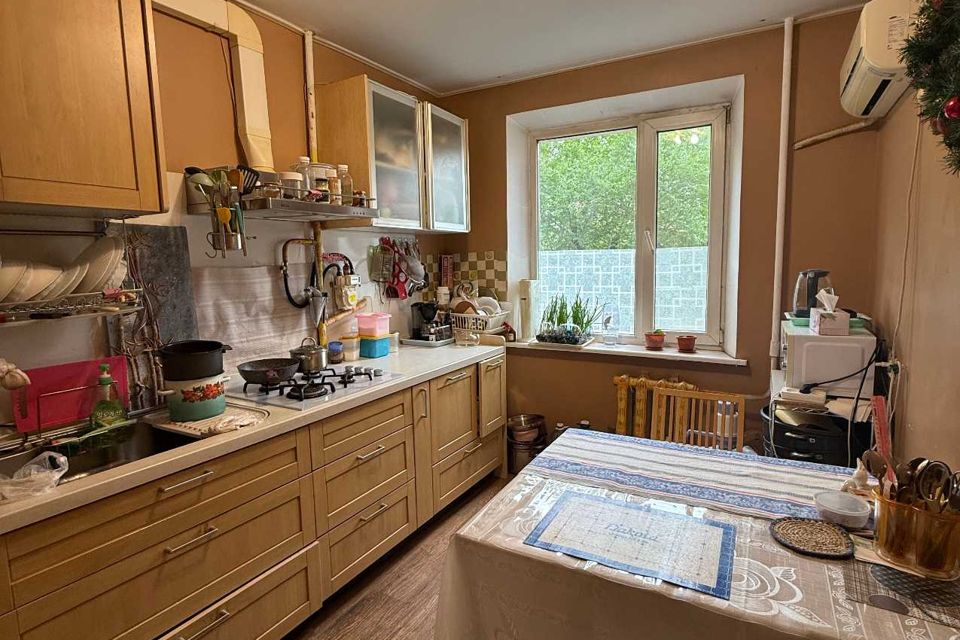 Продаётся 4-комнатная квартира, 95.7 м²