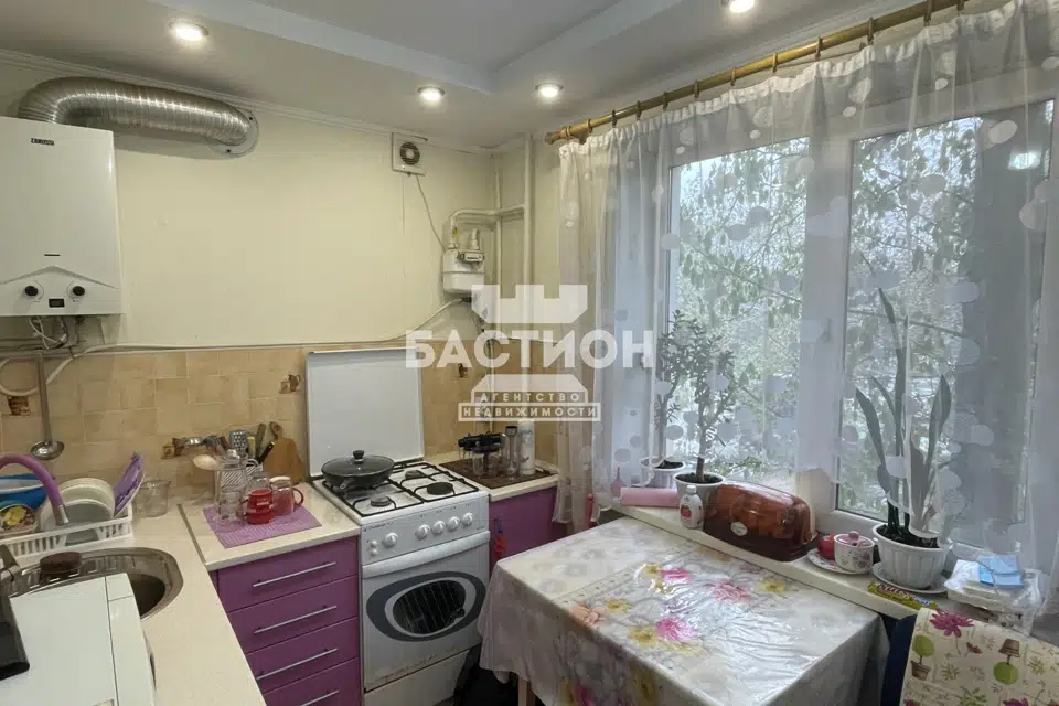 Продаётся 2-комнатная квартира, 42.4 м²