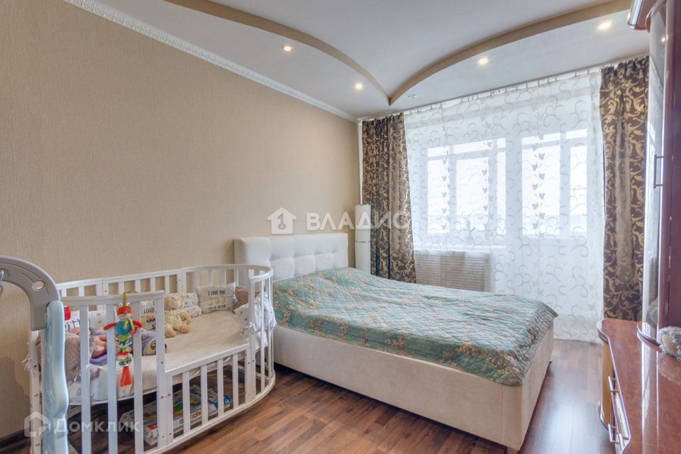 Продаётся 1-комнатная квартира, 42.8 м²