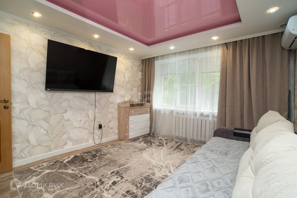 Продаётся 3-комнатная квартира, 61 м²