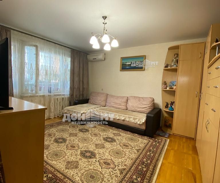Продаётся 3-комнатная квартира, 61 м²