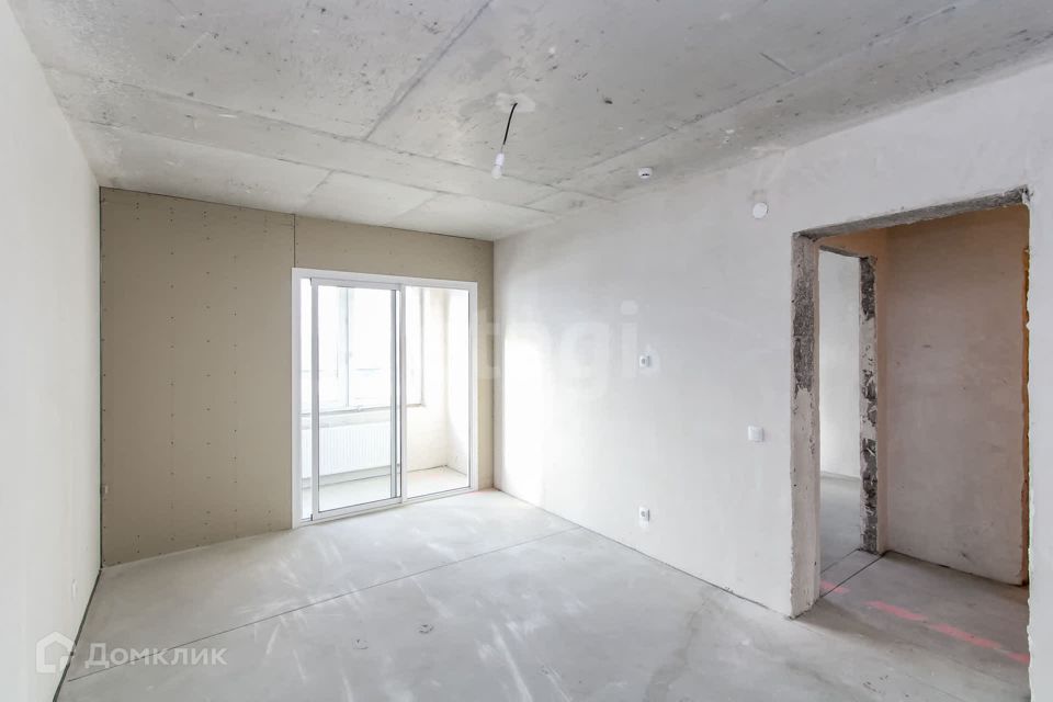 Продаётся 2-комнатная квартира, 63.8 м²