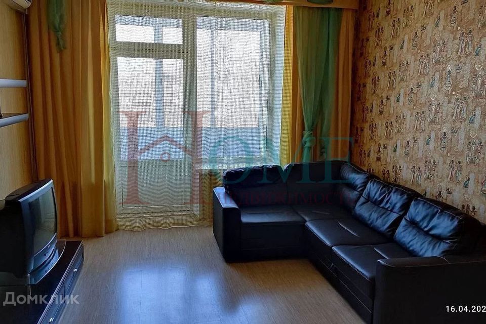 Сдаётся 2-комнатная квартира, 62 м²