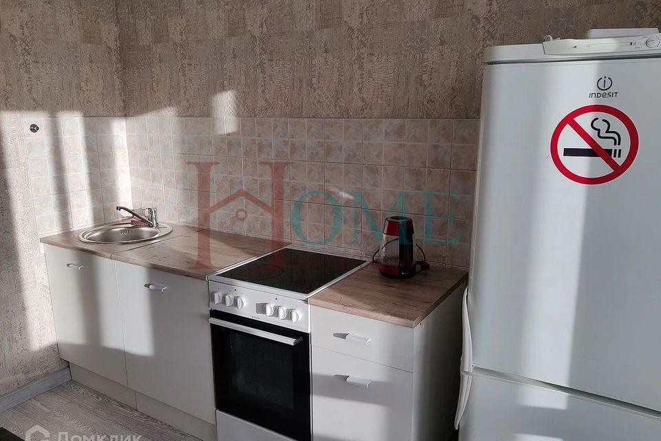 Сдаётся 1-комнатная квартира, 35 м²