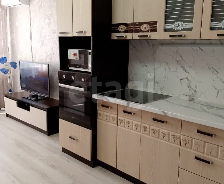 Продаётся 1-комнатная квартира, 40 м²