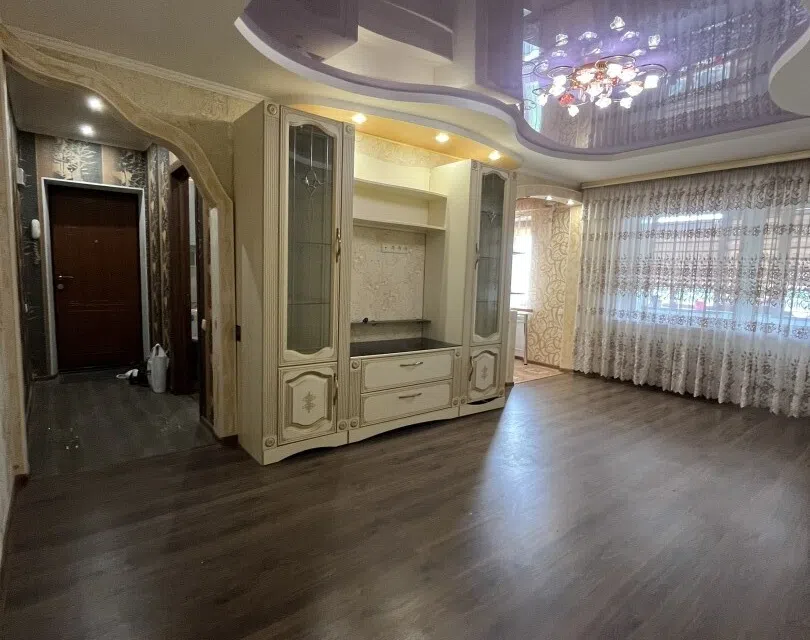 Продаётся 3-комнатная квартира, 55.8 м²