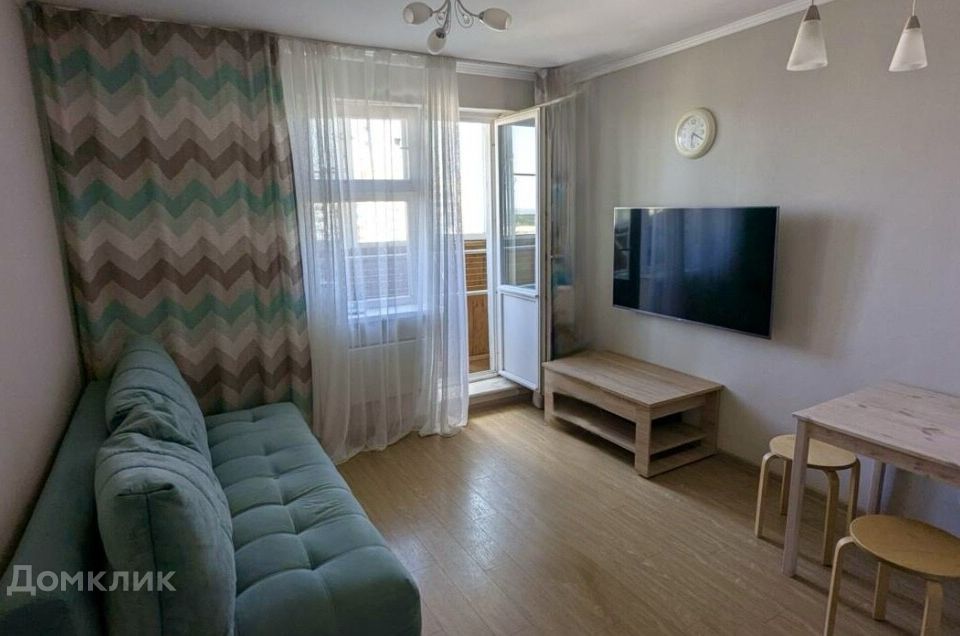 Продаётся 2-комнатная квартира, 42.7 м²