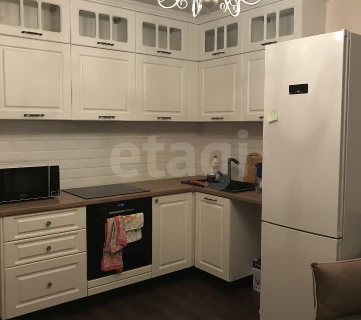 Продаётся 1-комнатная квартира, 48.4 м²
