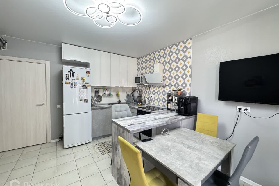 Продаётся 3-комнатная квартира, 96.6 м²