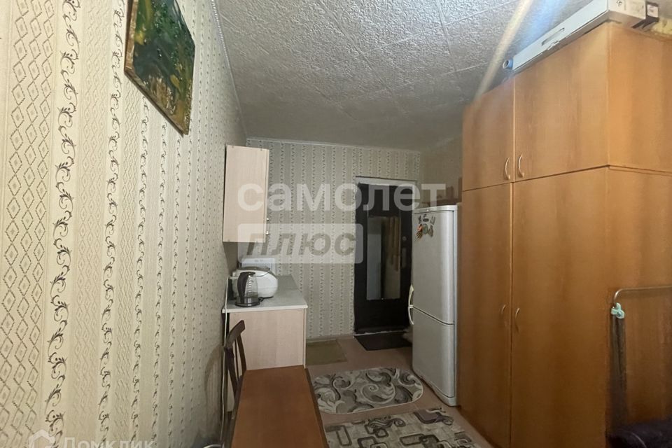 Продаётся комната в 5-комн. квартире, 12 м²
