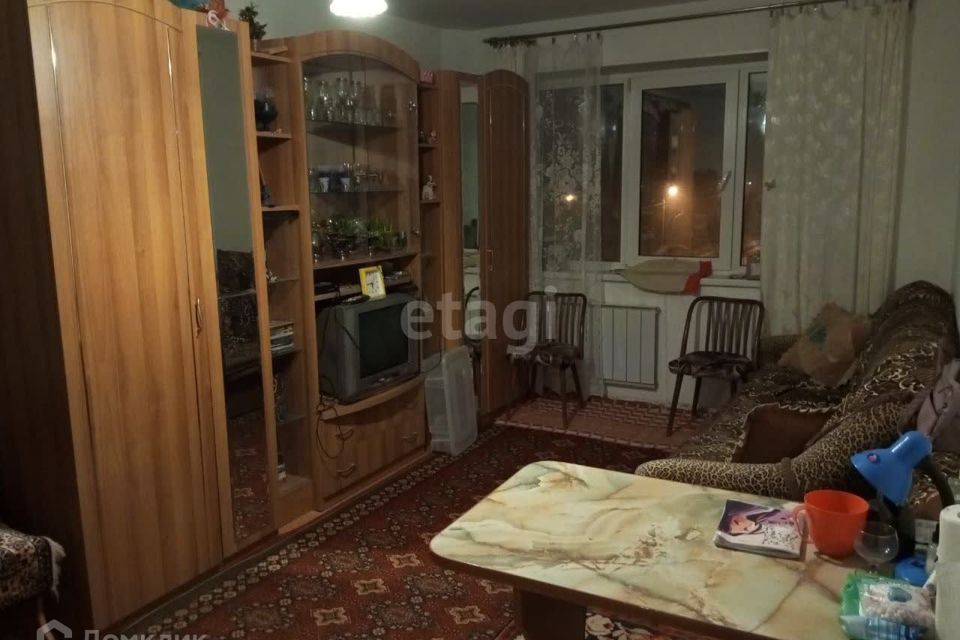 Продаётся 3-комнатная квартира, 55.3 м²