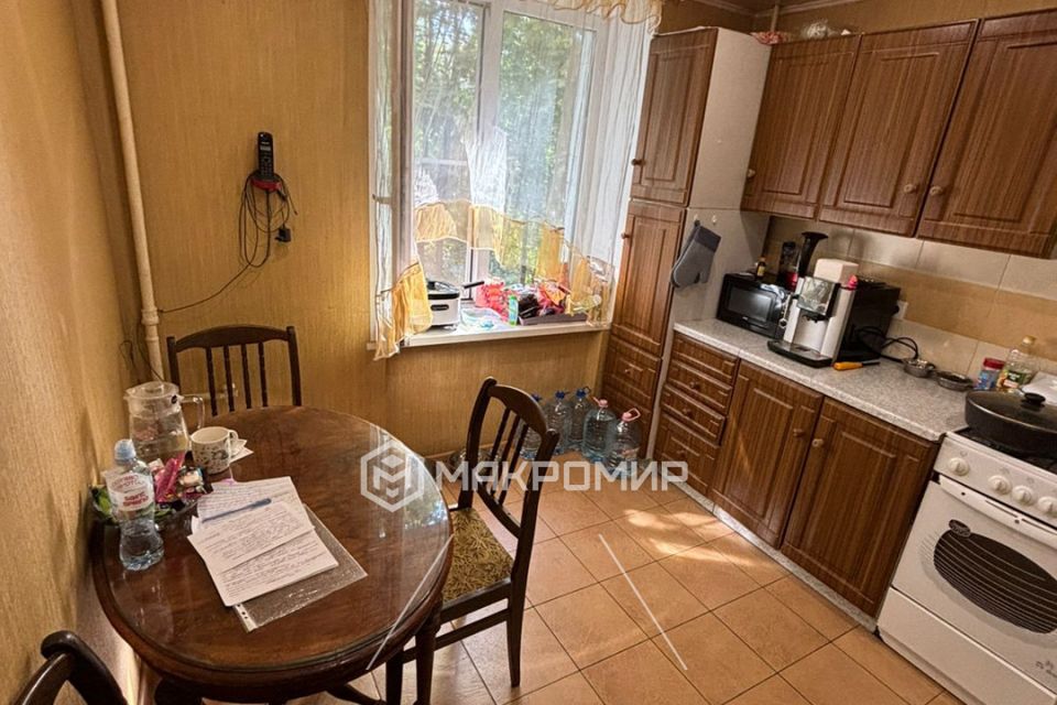 Продаётся 3-комнатная квартира, 72.4 м²