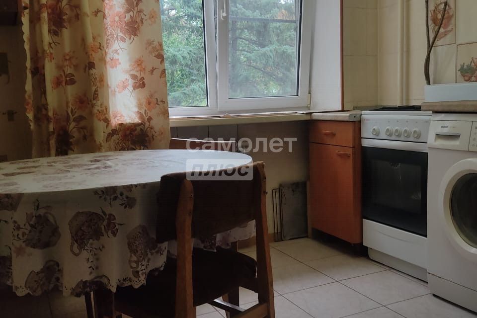 Продаётся 2-комнатная квартира, 37.8 м²
