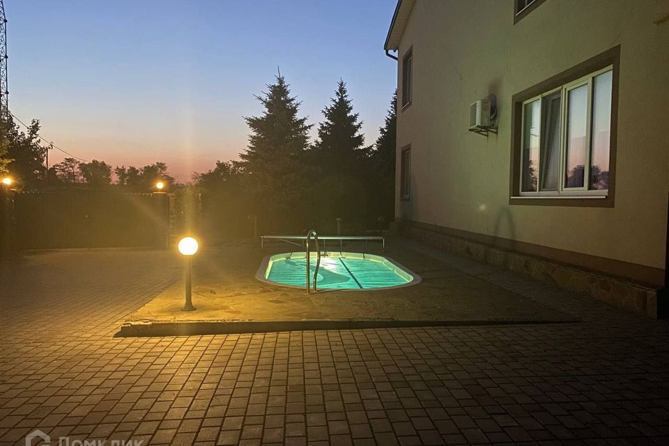 Продаётся 2-этажный дом, 364.4 м²